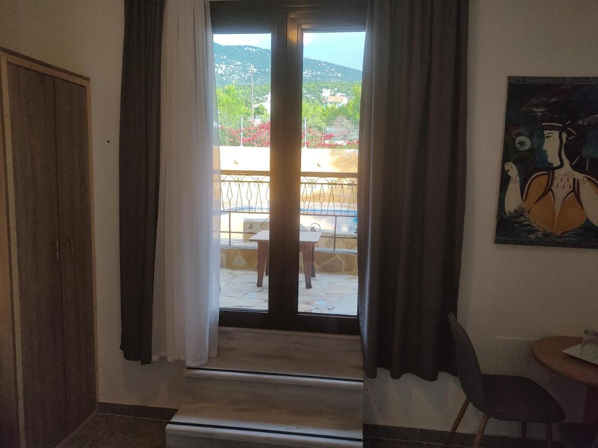 Xenonas Κithαiron Hotel Vília Kültér fotó