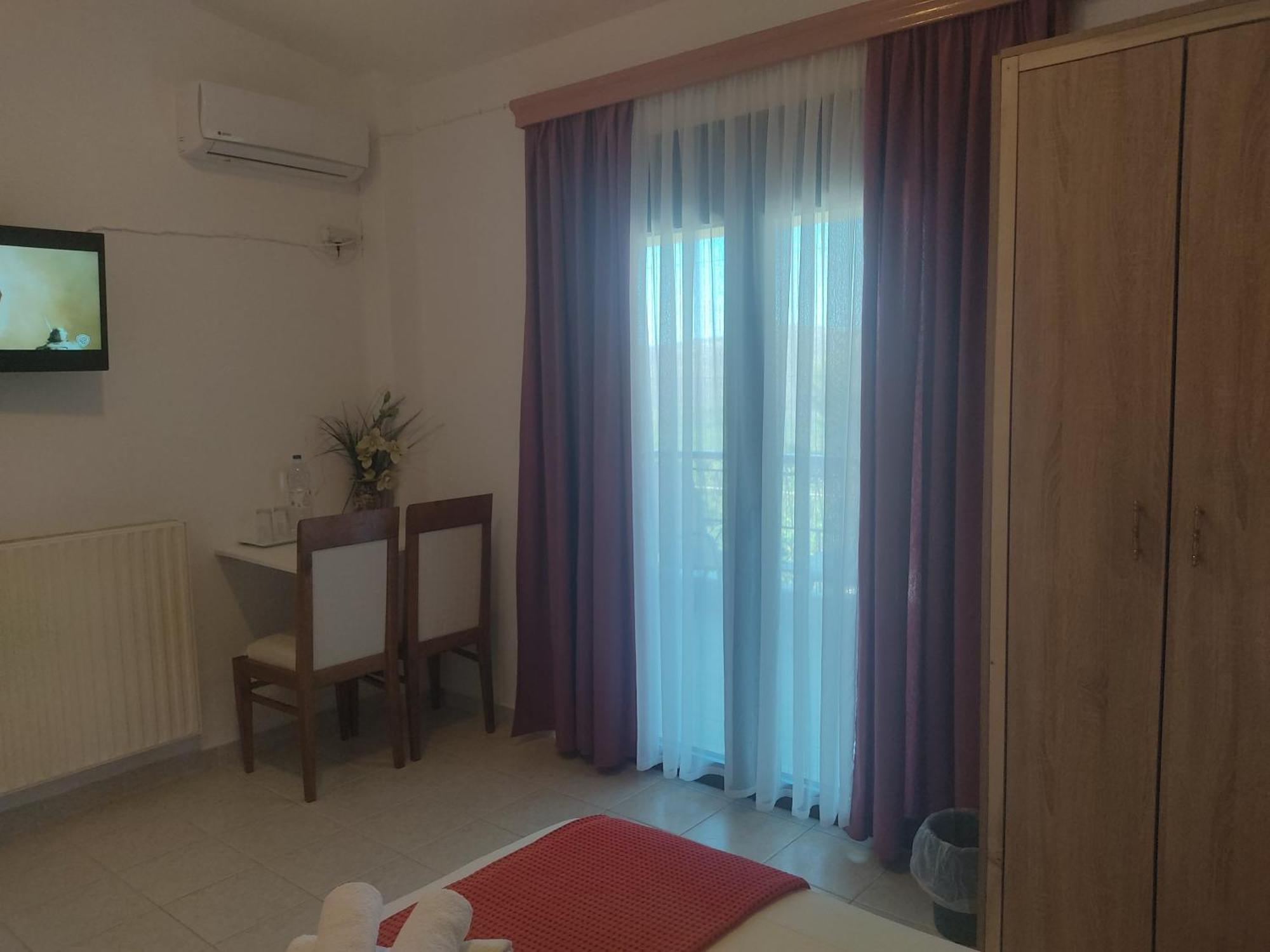 Xenonas Κithαiron Hotel Vília Kültér fotó